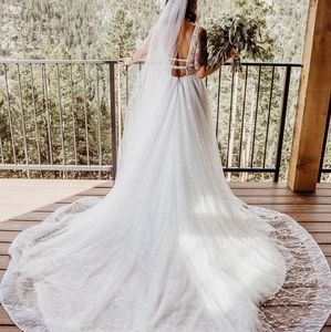 wedding dress